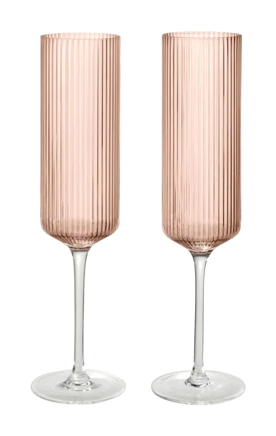 Deux flûtes à champagne en verre strié rose